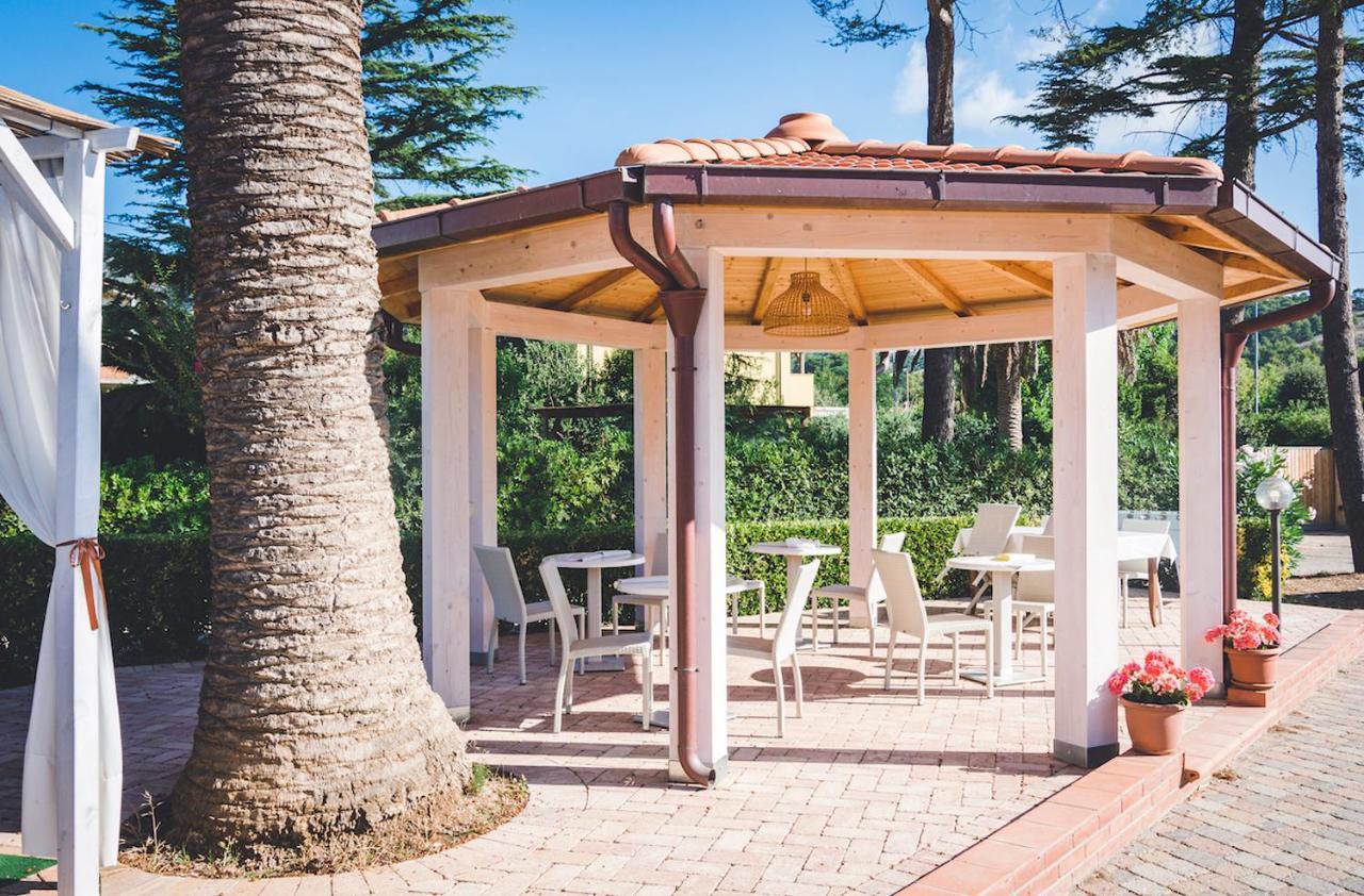 Hotel Villa Rosa Порто-Аццурро Екстер'єр фото