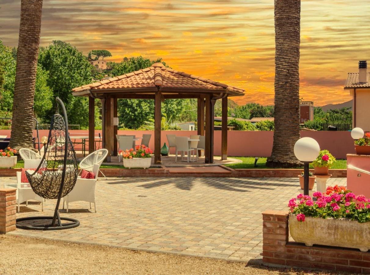 Hotel Villa Rosa Порто-Аццурро Екстер'єр фото