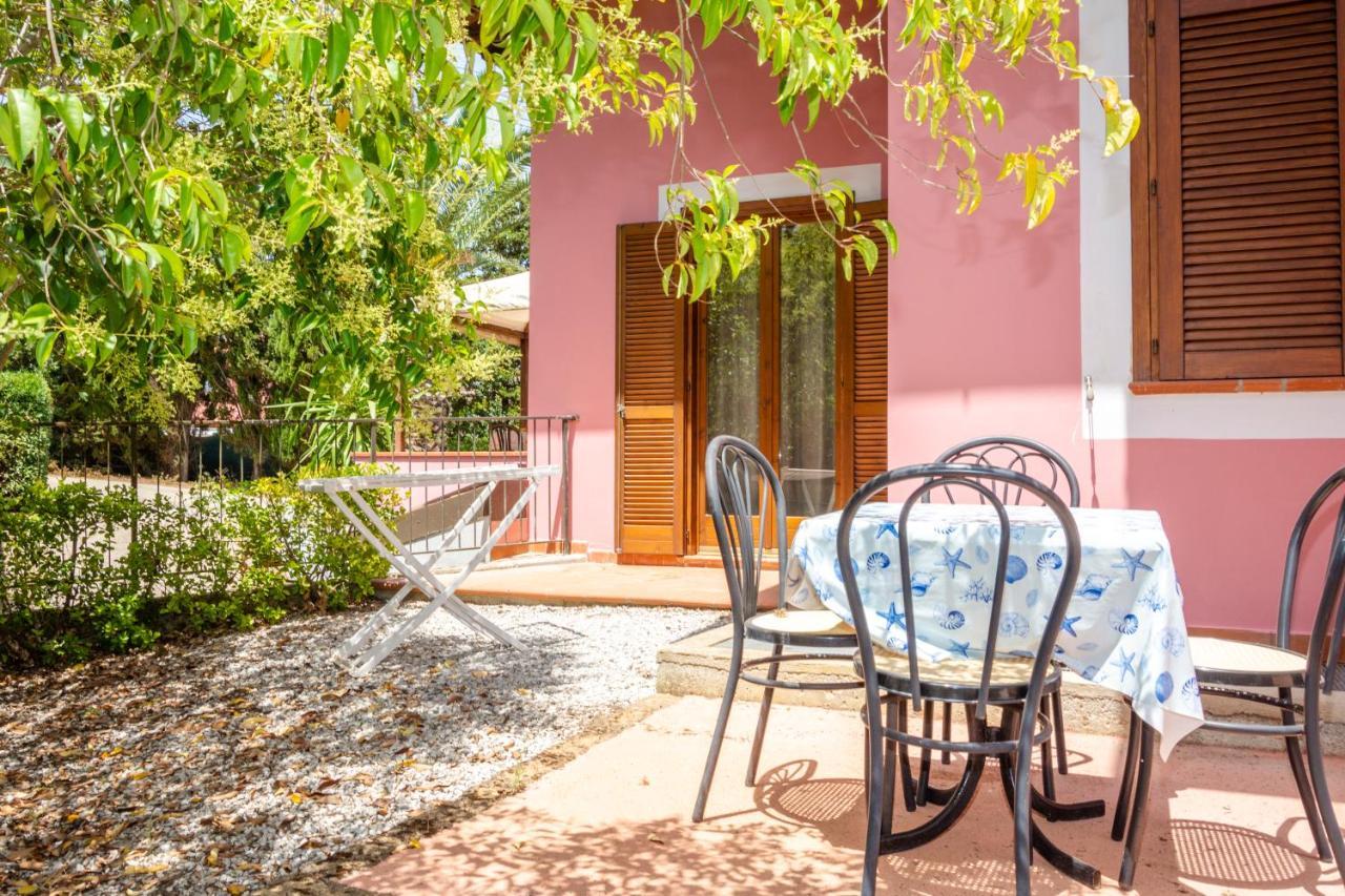 Hotel Villa Rosa Порто-Аццурро Екстер'єр фото